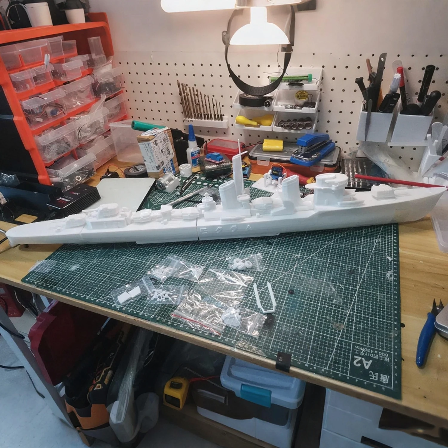 1/144 RC Statki 82cm Kiri Destroyer Model Łodzi Zdalnie Sterowanej Precyzyjnie Drukowany w 3D Model Statku RC Zestaw Modelarski Zabawka Statkowa Model Okrętu Wojennego