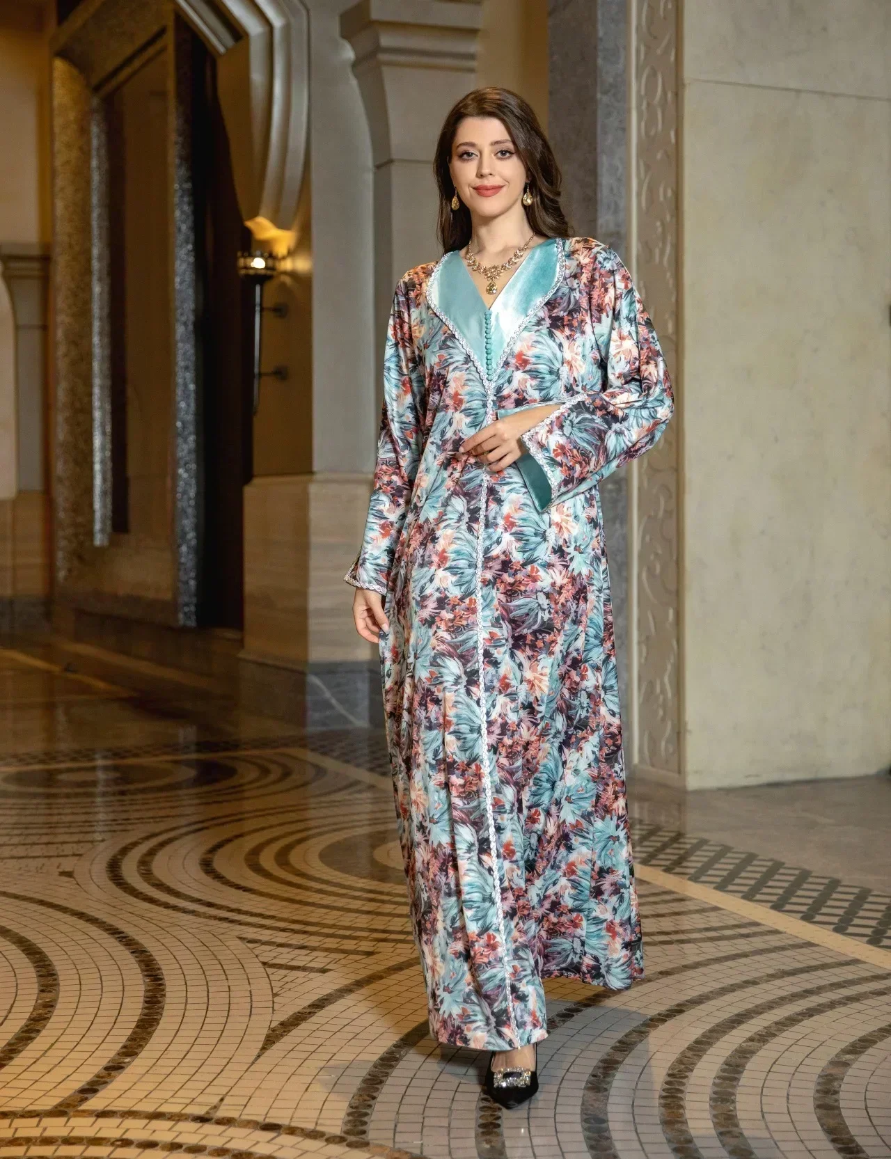 Eid Satin Lapel Women Abaya Diamond V-neck Long Dress Jalabiya Split Sleeves Loose Robe Retro Floral Print Caftan Party Vestidos