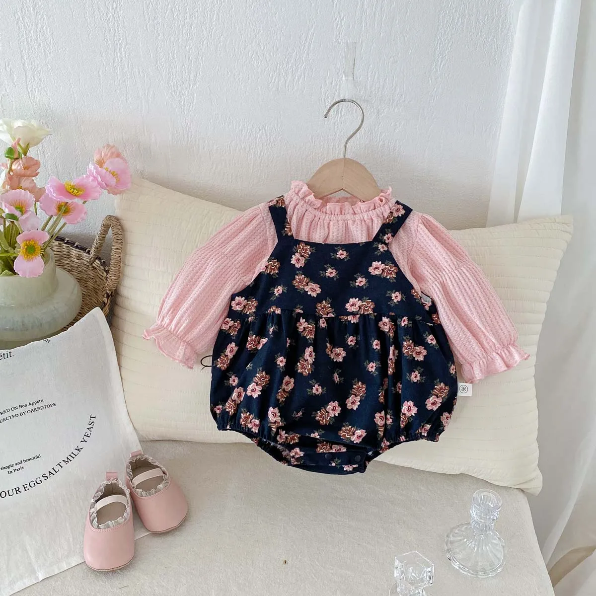 New autumn clothes for newbornswomen's baby clothes floral cotton straps jumpsuit long sleeved 2-piece set