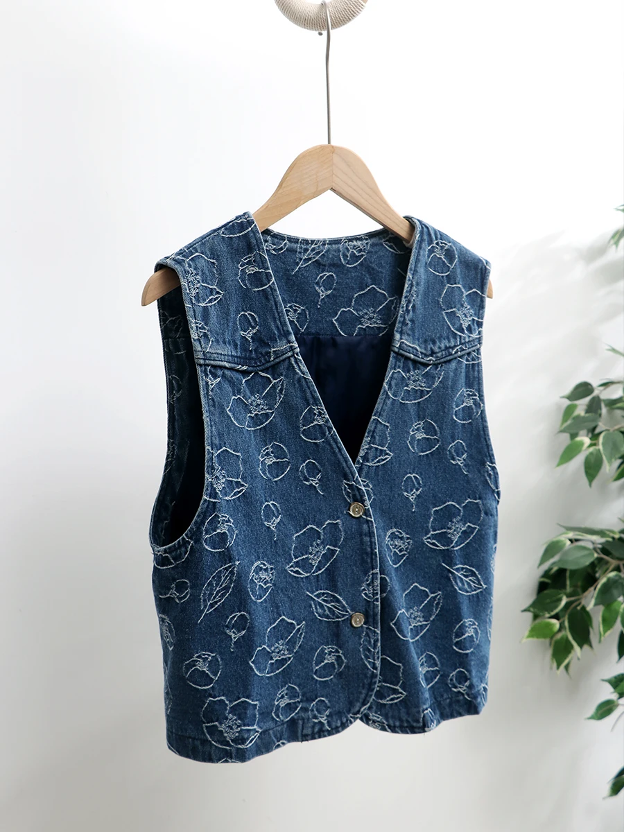 TIYIHAILEY Free Shipping 2024 New Fashion Cotton Denim Vest Women Sleeveless Embroidery Tops Vintage Single Breasted V Neck Vest