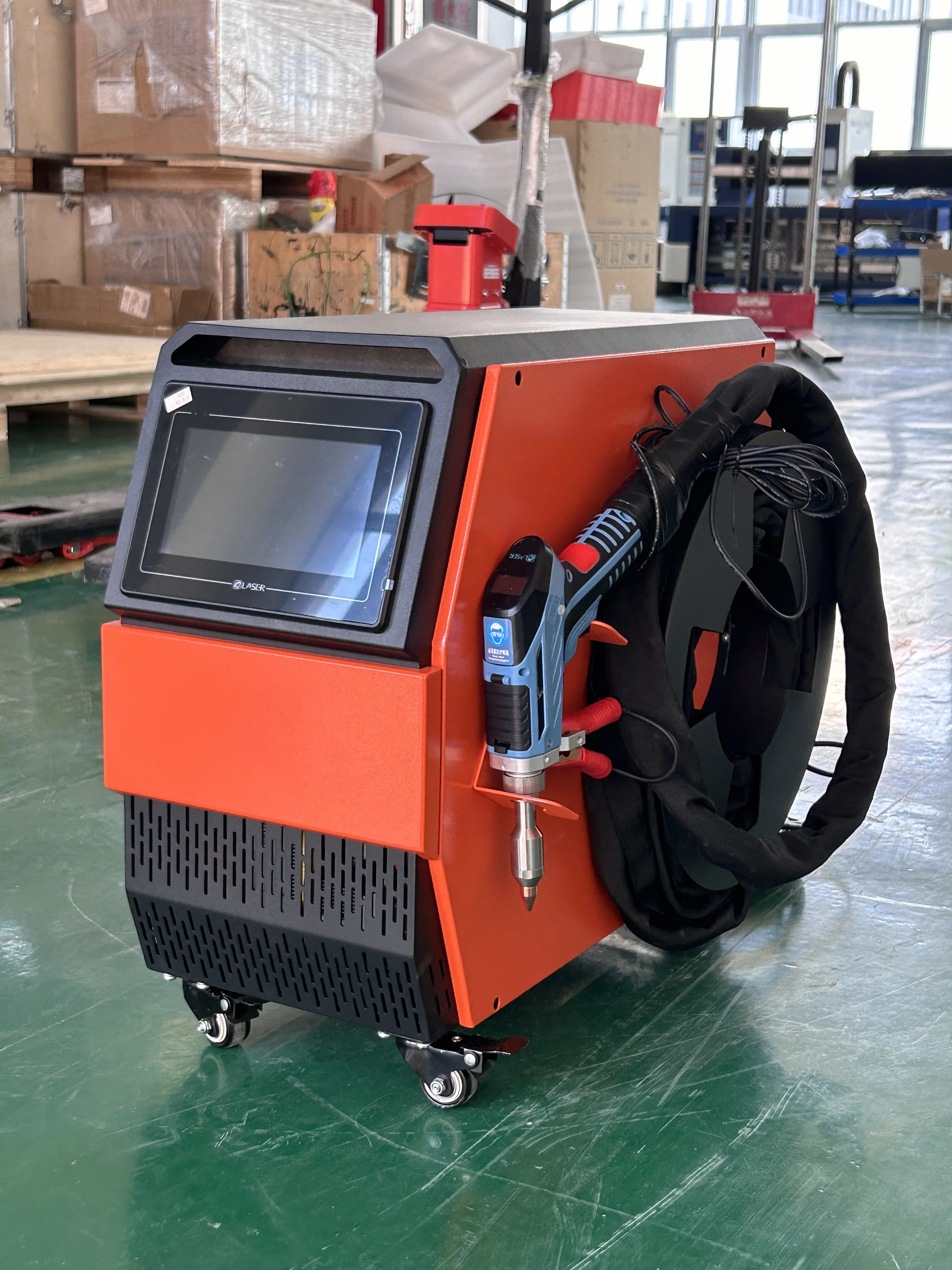 Compact Air-cooled Portable  700W 1200W 1500W 2000W fiber laser welding machine cutting machine