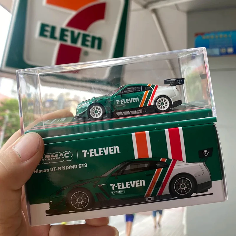 Tarmac Works GT-R R35 GT3 Taiwan Exclusive 7-Eleven Livery Alloy