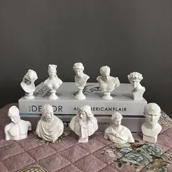 Nordic Greek Statue Resin Figurines Home Decor Art Mini Ornaments Imitation Plaster Statue David Aphrodite Venus Room Decoration