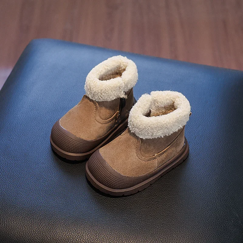 2024 Neue, heiße Verkäufe Kinder-Schneestiefel für Mädchen, warmer mittelhoher Stiefel mit Fleece-Winterstiefel, rutschfeste Baumwollschuhe