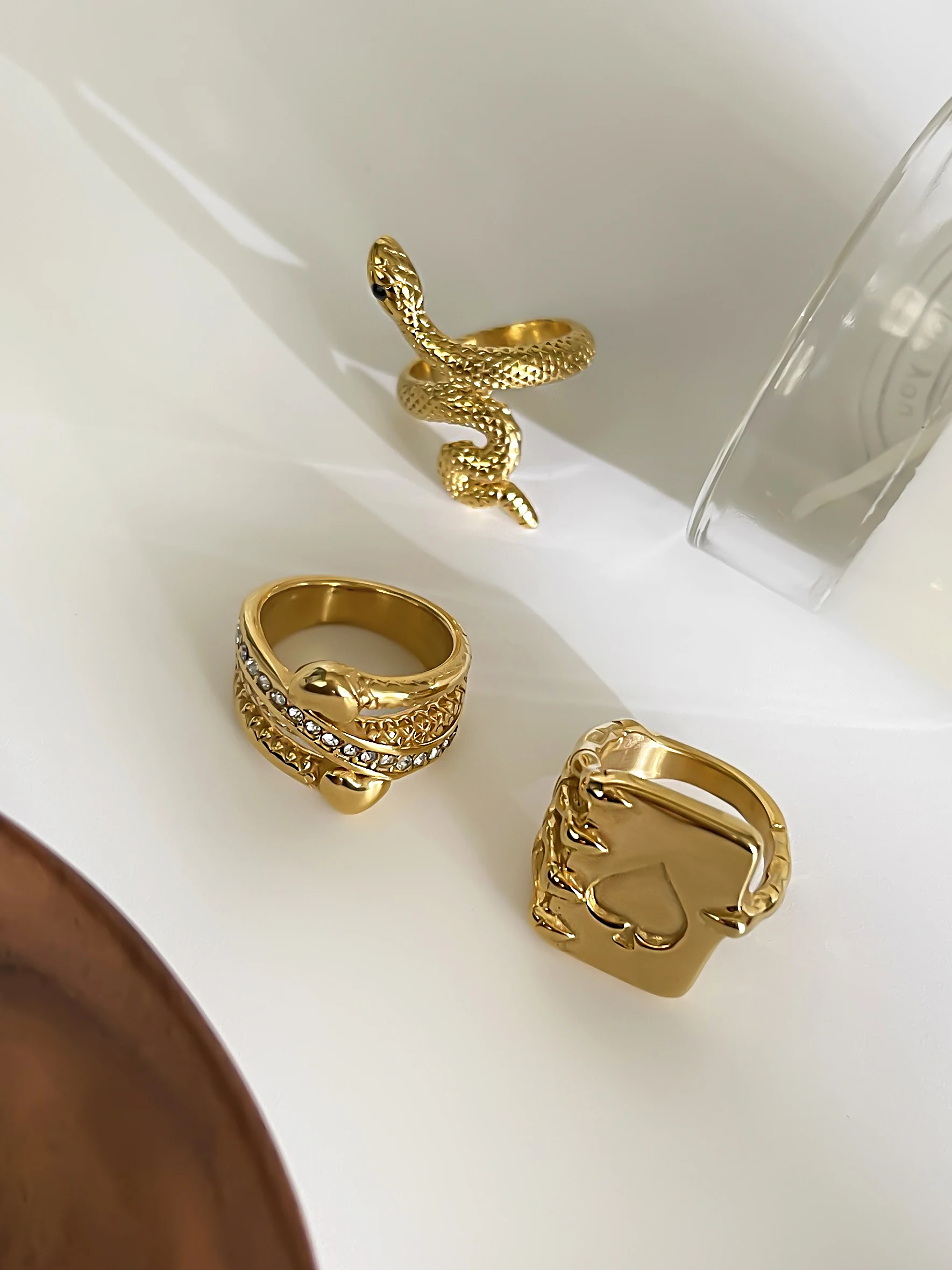 Peri\'sBox Waterproof 18K Gold Plated Heart Magic Book Finger Rings for Women Vintage Spiral Serpent Ring Unique Designer Jewelry