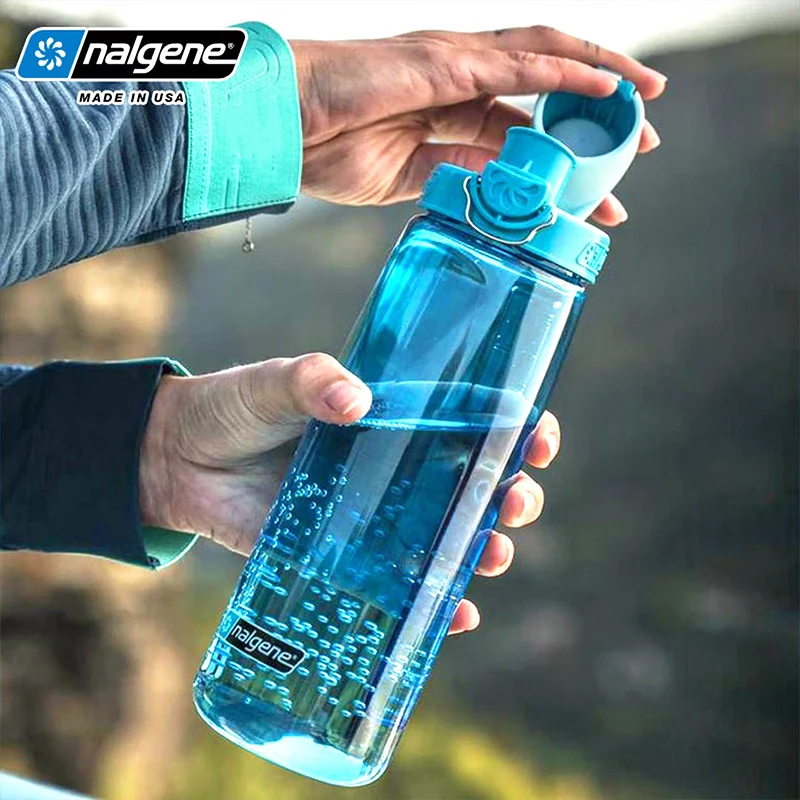 

Nalgene 700ml Flip Cap Water Bottle Durable Tritan Sports Cup for Camping Hiking Gym Travel Leakproof Safe