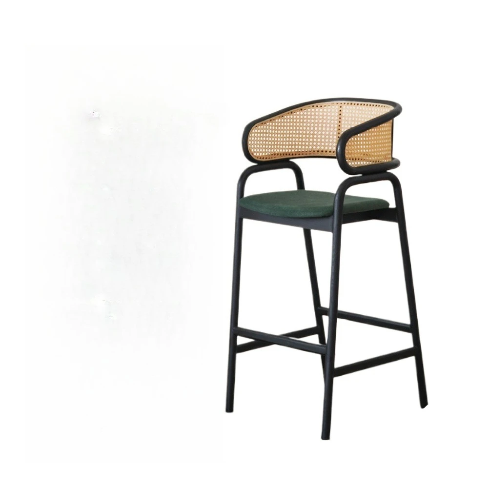 

Мягкие сиденья Плетеные подушки из ротанга и спинка деревянные стулья Барные сиденья Барные стулья