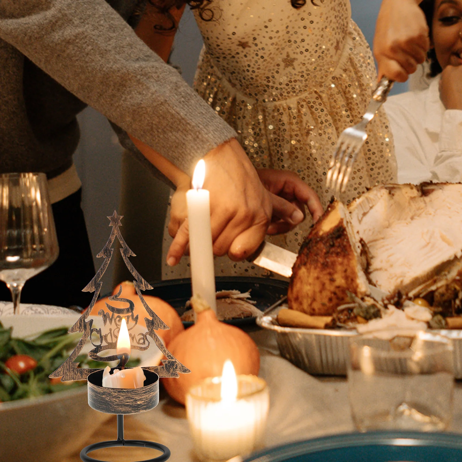 

Exquisite Iron Christmas Holder Unique Design Safe Practical Tabletop Ornament Xmas Gift Holder Xmas Candleholder