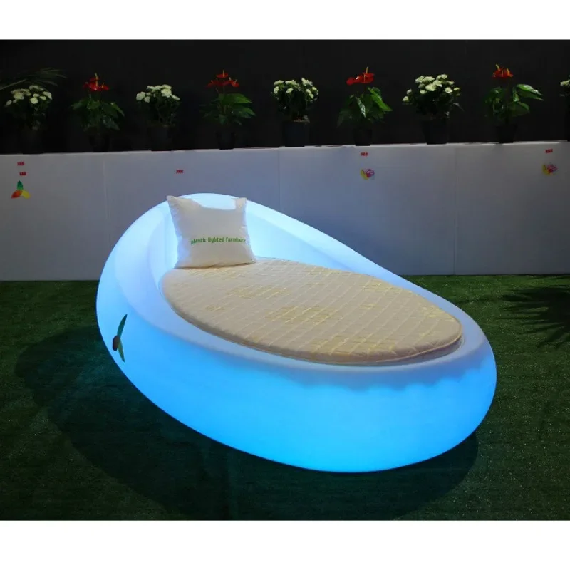 Bed Illuminated Round Shape Hotel Bed