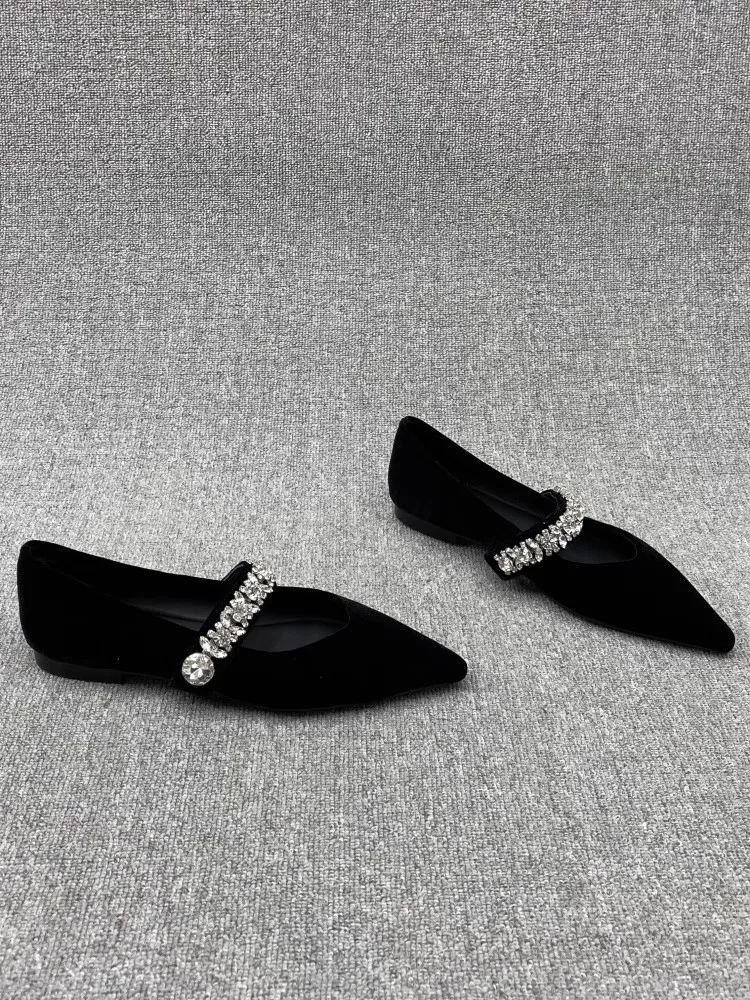 2025 Spring New Fashionable Velvet Pointed Shallow Mouth Water Diamond Mary Jane Shoes Large Size Flat Casual Women's Shoes view 5
