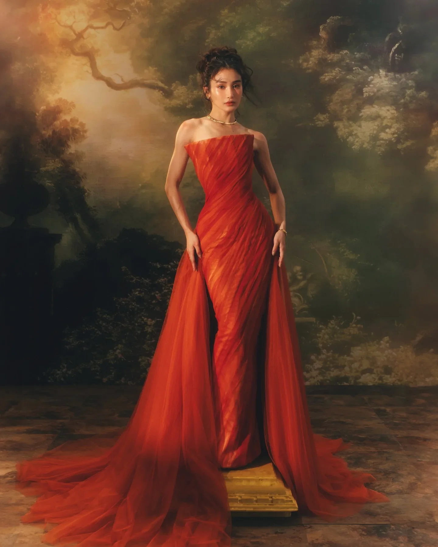 Modieuze verbrand oranje lange rechte formele jurken van tule met afneembare sleep strapless formele feestjurk met veters