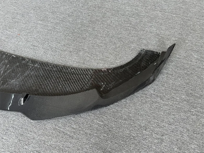High Quality 1016 Style Carbon Fiber Body Kit Front Lip and Front Bumper for Lamborghini Urus Exterior Accessories view 6