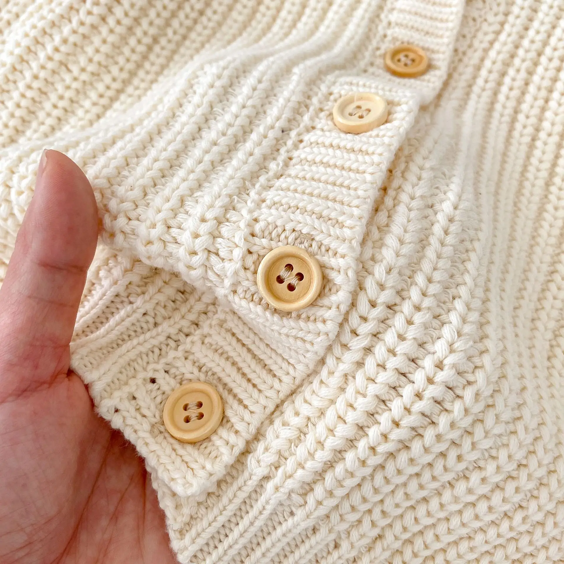 Baby Sweater Coat Autumn 2026 Solid Color Beige Knitted Girl's Sweater Long-sleeved Coat 0-3Year Kid's Cardigan Sweater