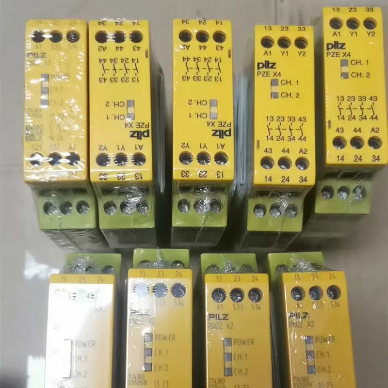 

Free Shipping 774060 774066 774076 PILZ Safety Relay Module Original New