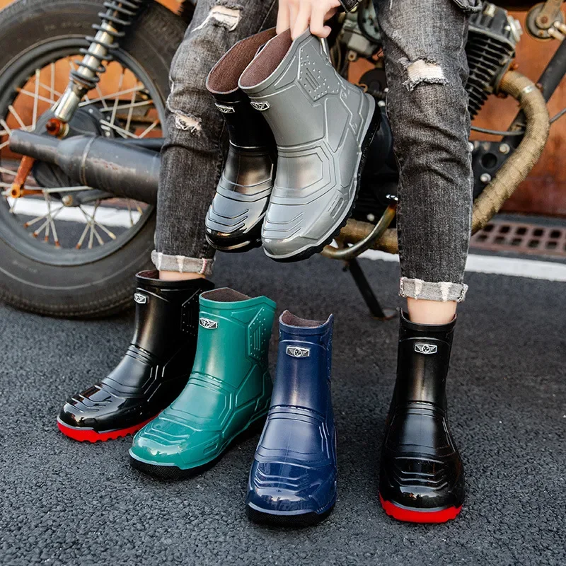 Outdoor Riding Rain Boots Motorcycle Non-slip Waterproof Shoes Mid-tube Work Shoes Rain Boots Car Wash Kitchen Rubber Shoes