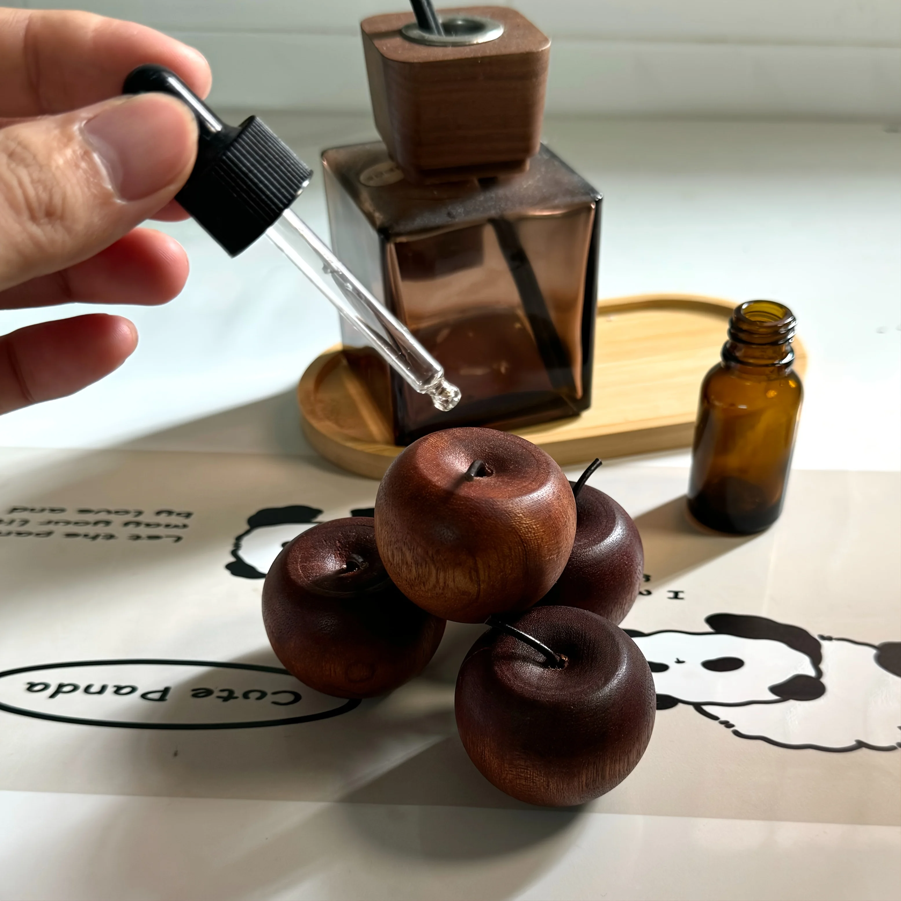 5PCS Wooden Apple‑Shaped Diffuser, Fragrance Diffuser Ornament, Unscented Wood Fragrance Diffuser Block, Desktop Decor Ornament, Used With Perfume And Aroma Liquid, Nice Small Gift For Holidays