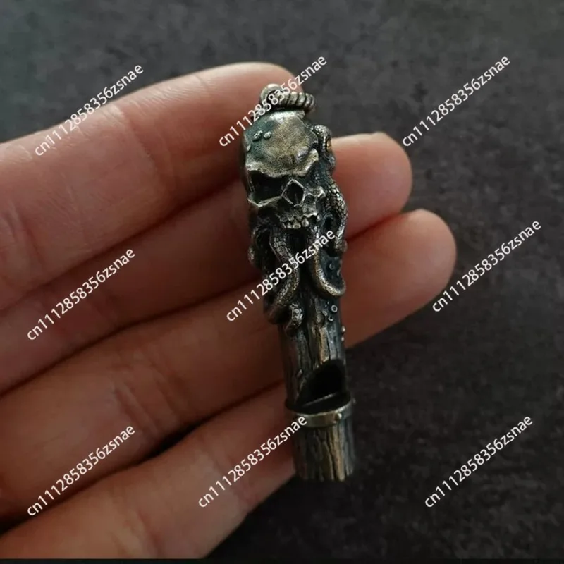 EDC toy gift outdoor camping hiking octopus monster whistle whistle personalized DIY pendant pendant EDC