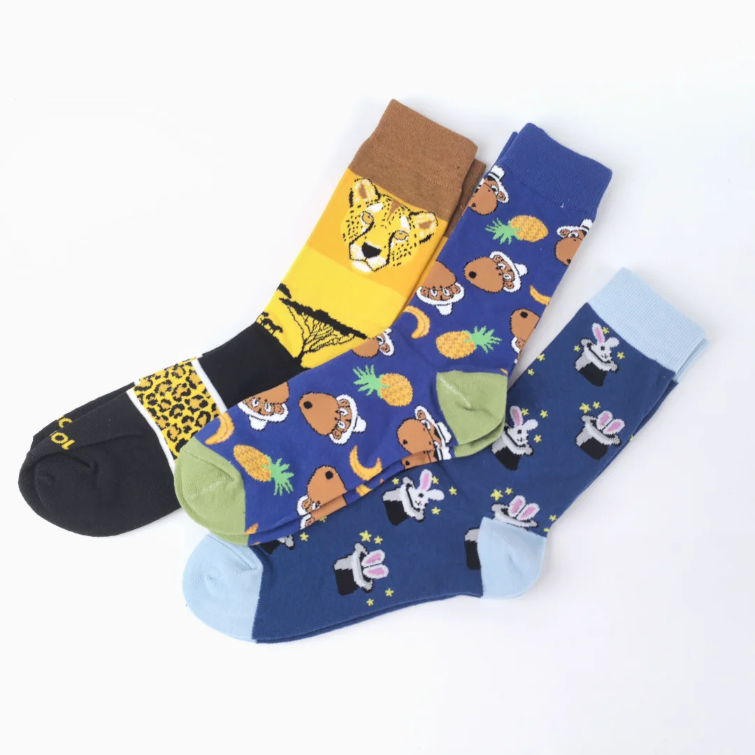 1 Pair Of Leopard, Monkey, Rabbit Pattern, Trendy Fashion Men's Mid-Calf Socks, Suitable for All Seasons