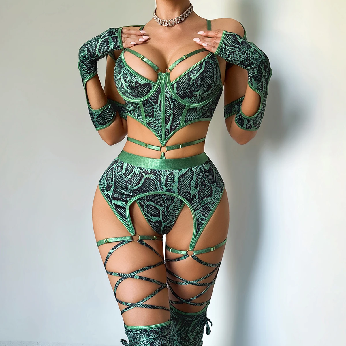 MUZISKAT Personalized Serpentine Style Design Sculpting Hollow Strap Sexy Underwear Female Sexy Set with Stocking