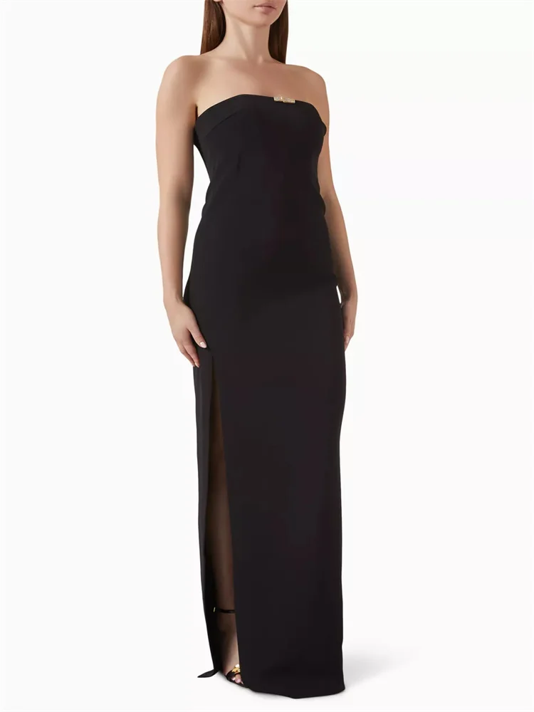 

Customized Simple Black Rhinestone Metal Jewelry Slim-fit Formal Evening Dress, Strapless Metal Decorative Side Slit Dress