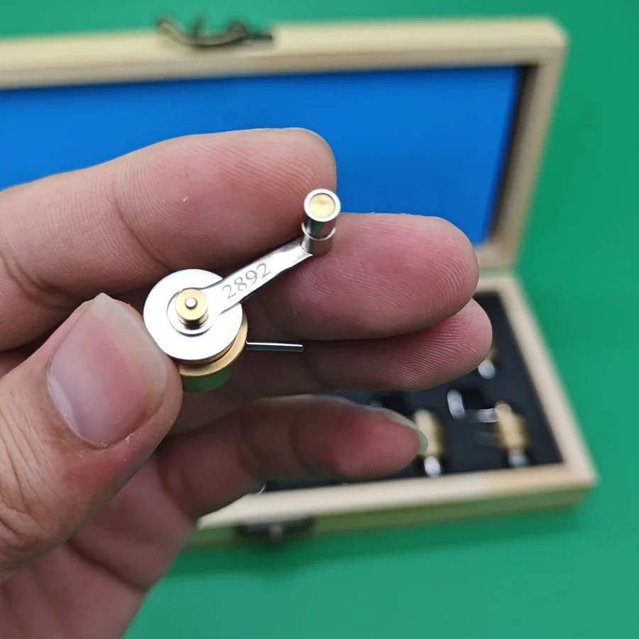 Thumbnail 4 - #40 Watch Winders Comparison Guide