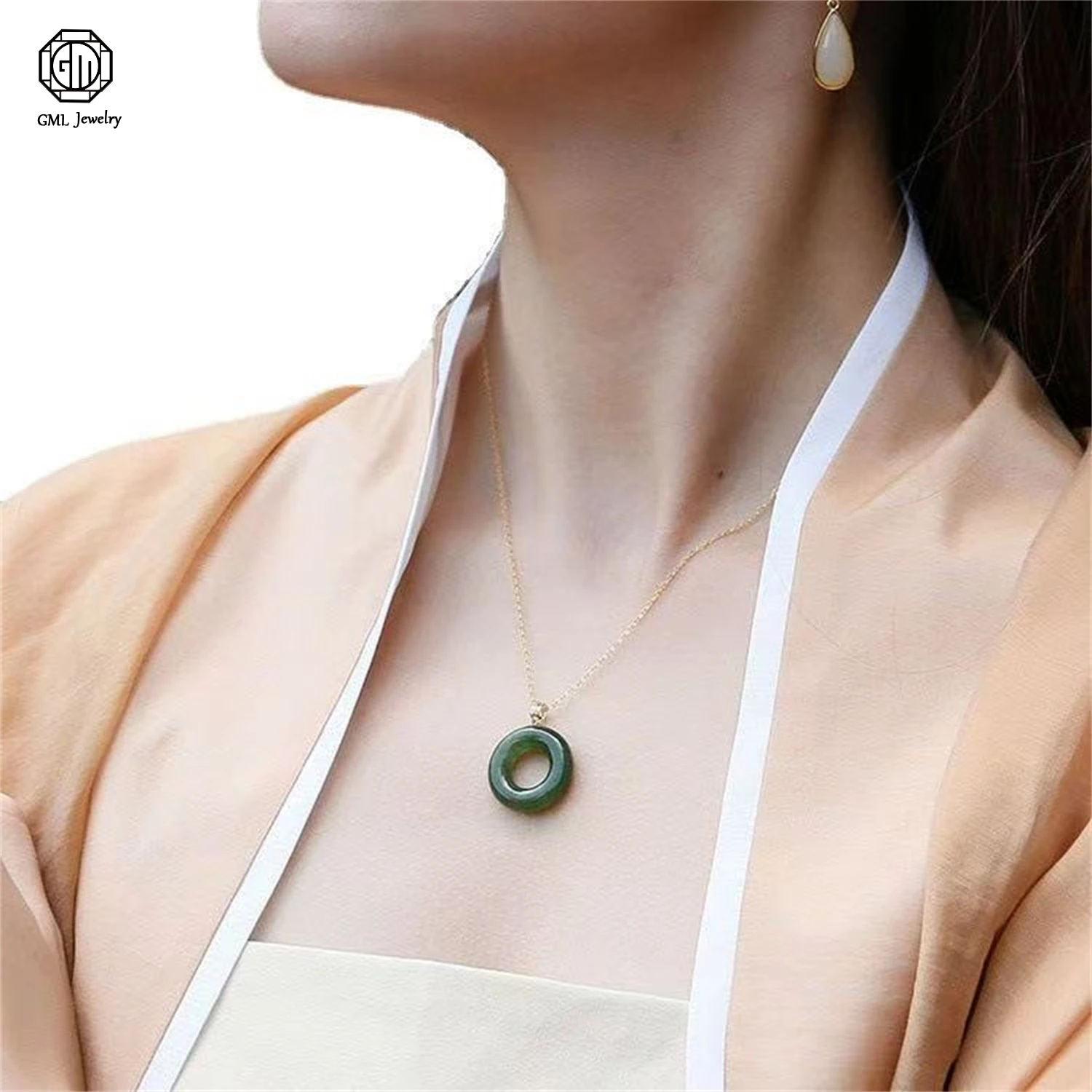 Natural Old Material Hetian Green Jade Round Donut Choker Pendant Summer New Women Necklace Jade Artifacts Jewelry Gift