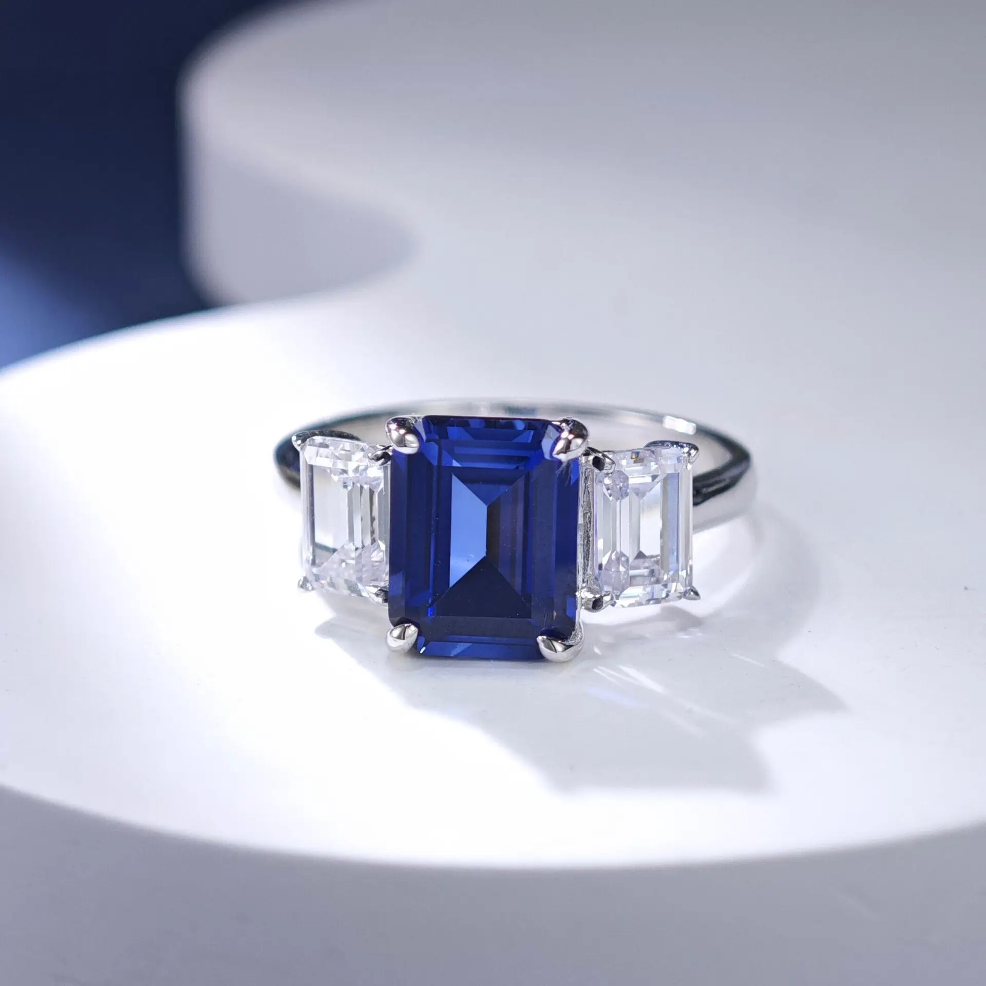 Luxury Solid Platinum PT950 Women's Emerald Cut Blue Diamond Ring 2 karat Diamond Ring