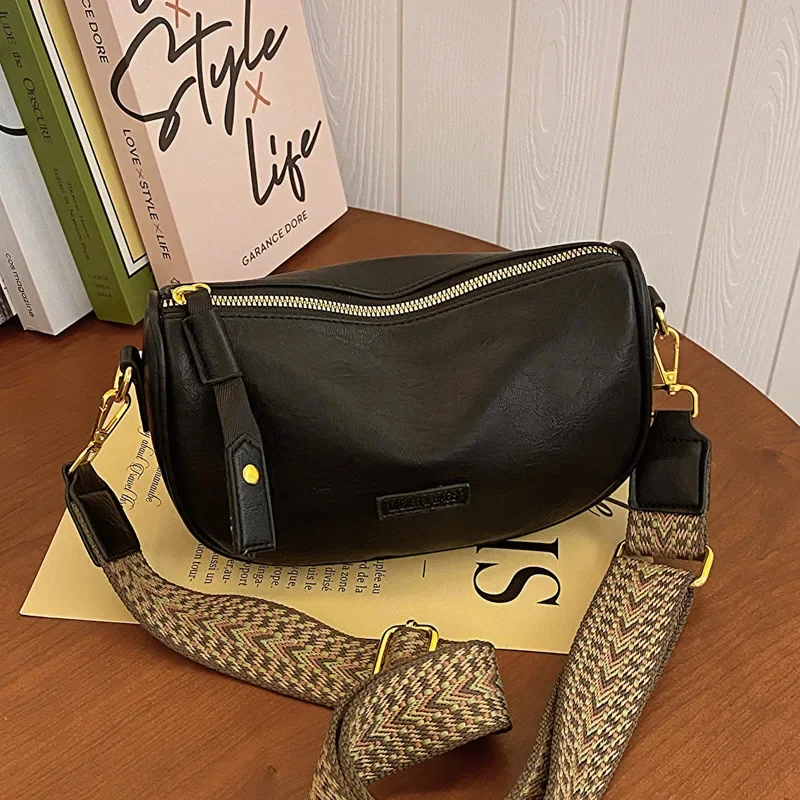 

2025 Spring Summer Collection: Women's Boston Bag. Trendy, Versatile, Niche - brand with Wide Strap Messenger, Retro Pillow Look
