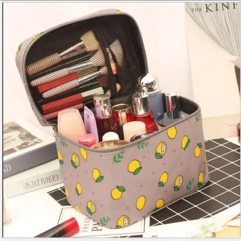 Women\'S Large Capacity Cosmetic Bag Toiletry Storage Organizer Beauty Pouch Girls Travel Foldable Waterproof Makeup Case Handbag