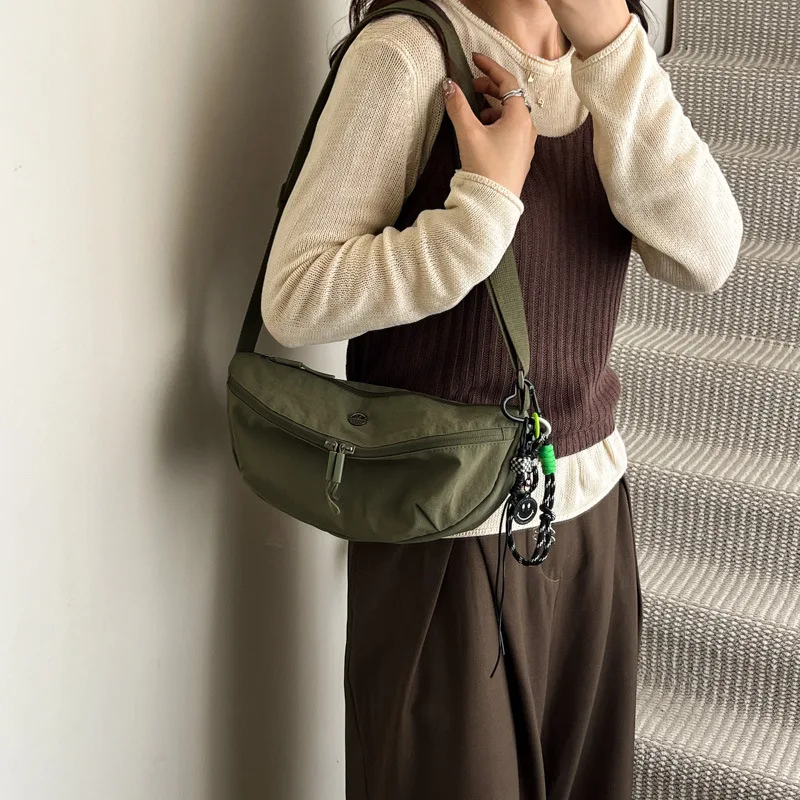 

YIFAN новая нейлоновая парусиновая маленькая квадратная сумка водонепроницаемая легкая повседневная сумка на одно плечо с наклонным крестом для мобильного телефона