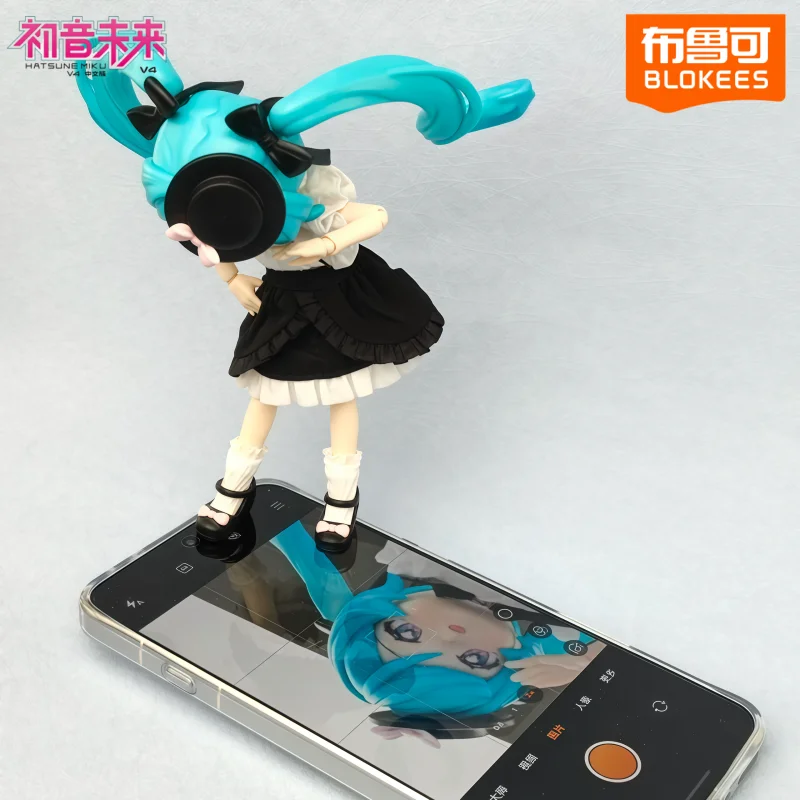BLOKEES 初音ミク ビルディングブロック アドベンチャ - Model Kit Uma Musume のレビューと価格