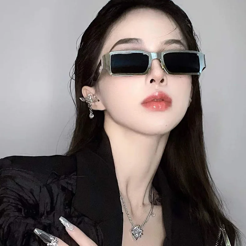 New Fashion Vintage Sunglasses Women Men Brand Designer Retro Rectangle Sun Glasses Female male Popular Punk Square Eyewear