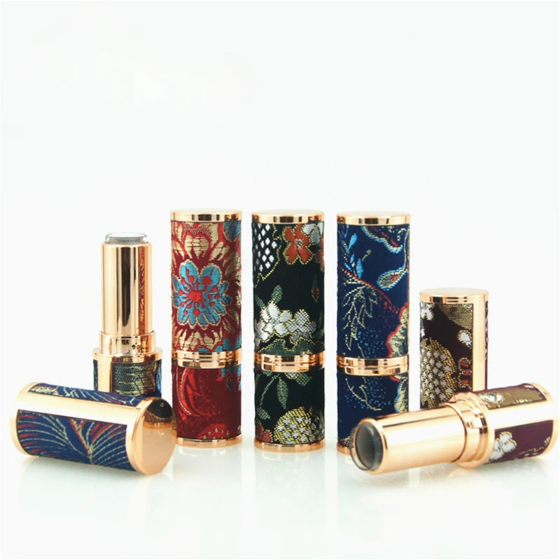 1pc DIY Lipstick Tube Handmade Chinese style satin Embroidery Pressing Round Lipstick Tube Empty Refillable Lipstick Empty Tube