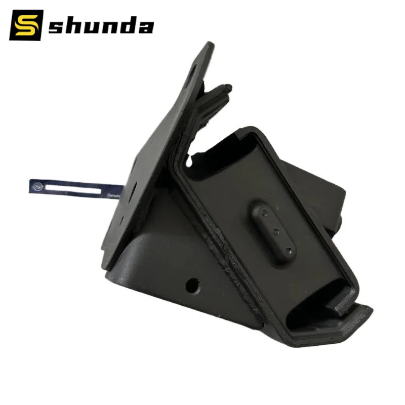 

2075021B00 Front Left Insulator Engine Mounting For Ssangyong RODIUS/STAVIC(II)