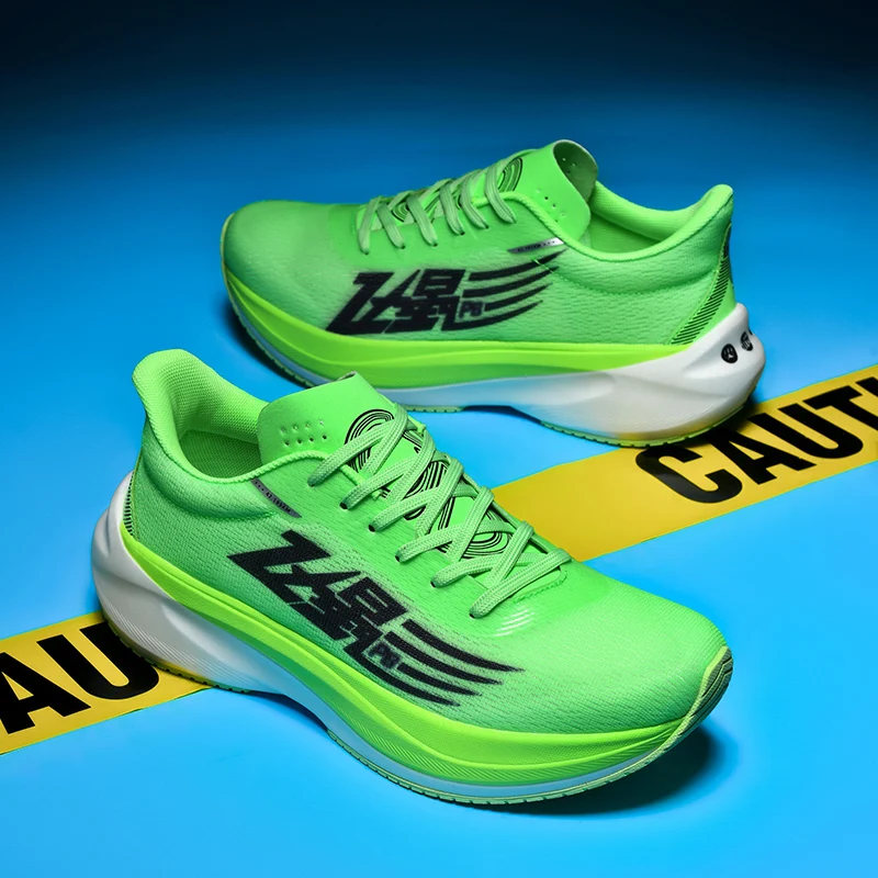 2025 New Running Shoes Men's Women's Quality Sneakers Couple Designer Gym Sneakers Breathable Trainers Neutral Sneakers