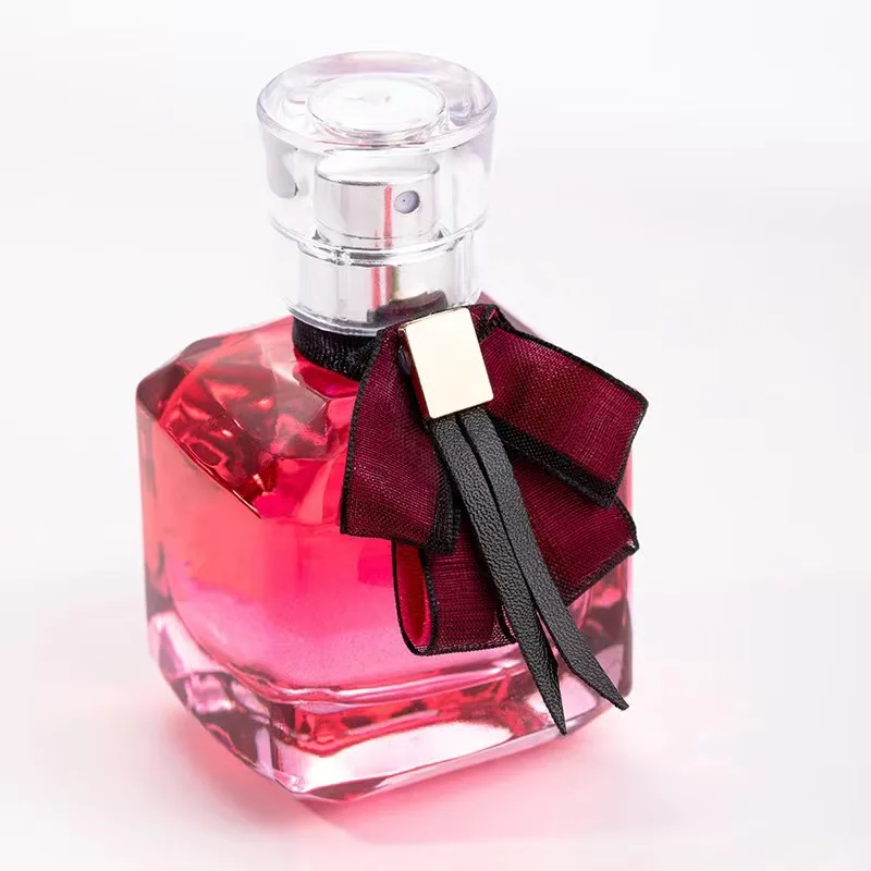 

30 мл брендовый парфюм с мускусным ароматом для женщин, спрей, стойкий, цветочный, яркий, новый, с нотами розы, легкий аромат, романтический подарок