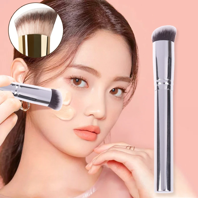 Oblique Head Foundation Concealer Makeup Brush Face Contour Blush Liquid Cream Mixing Brush Portable Makeup Tools