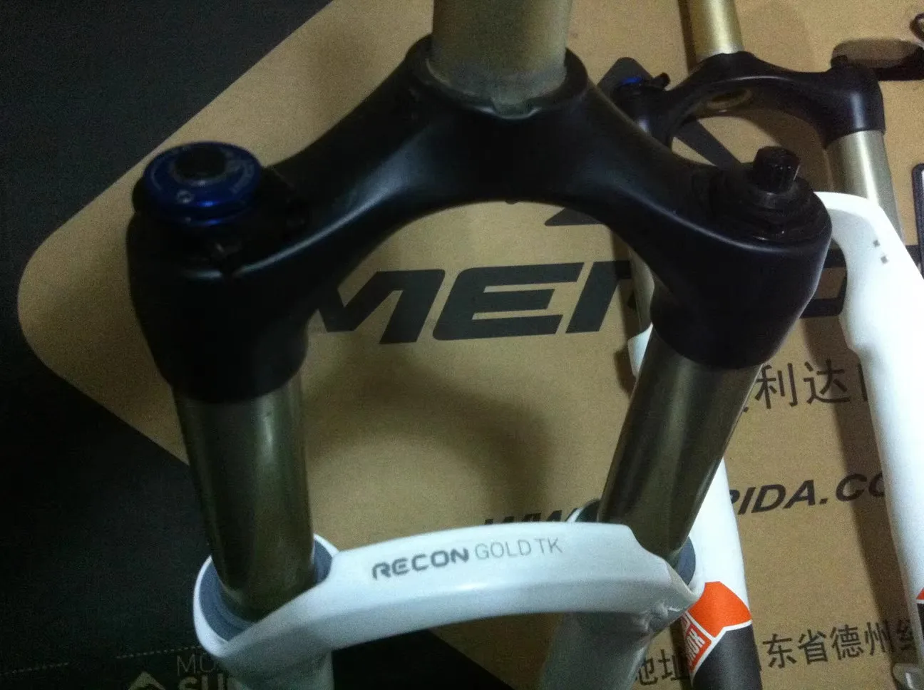 ROCKSHOX RECON SL GOLD TK 26er 100mm travel Remote control