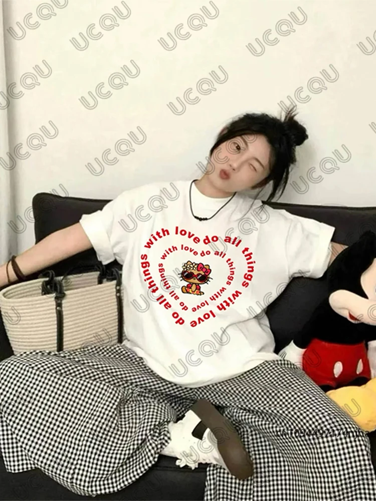 

MINISO New Cartoon Letter HelloKitty Print T-shirt For Women Summer Short Sleeve Cotton Tees Casual American Trend Couple Tops