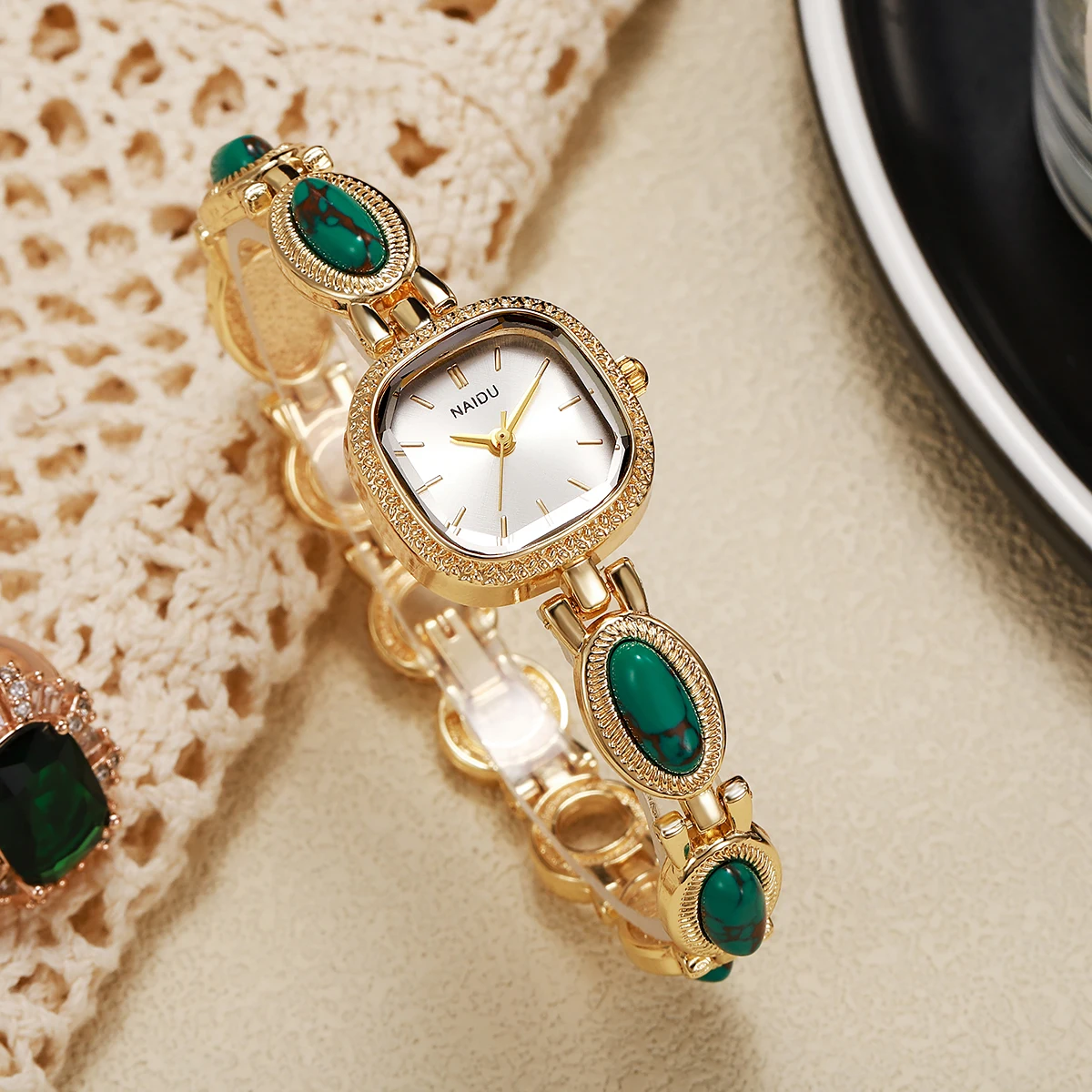 Vintage Women's Bracelet Watch Gold Color Oval Faux Stone Band Square Dial Analog Wristwatch Elegant Jewelry Gift for Ladies