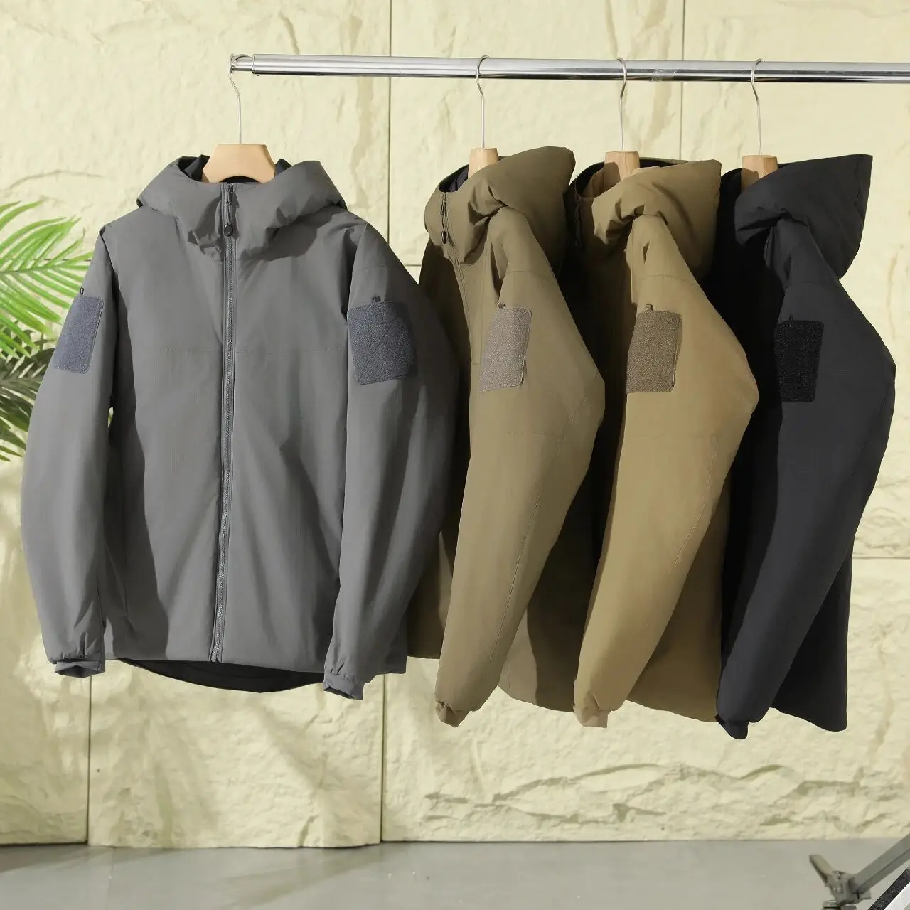 

Thiened Military Version Men's Cotton Jaet Winter Outdoor Anti-wind Warm Puffy Not Bulky Long Sve Zipper Closure ...