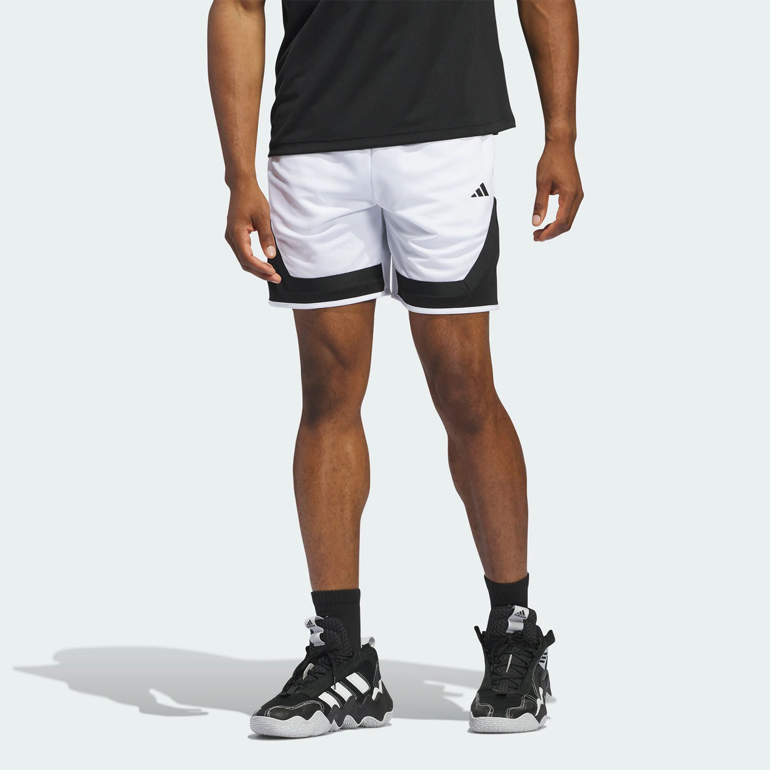 Мужские спортивные баскетбольные шорты Adidas Official Authentic PRO BLOCK SHORT IX1849