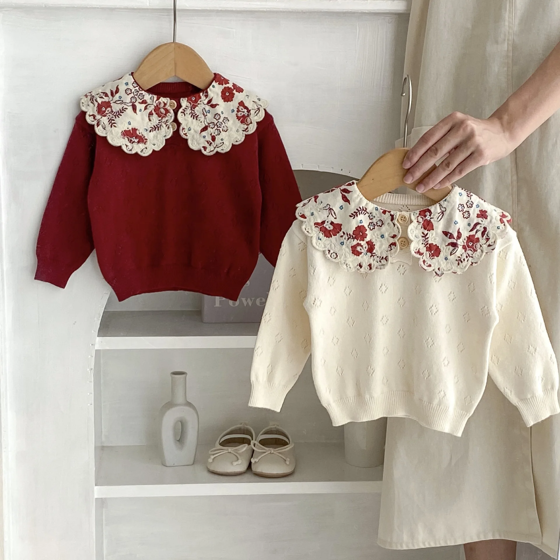 INS Spring and Autumn Clothing Baby Girl Baby Sweet Big Lace Doll Collar Versatile Cotton Knitted Pullover Top Bottom