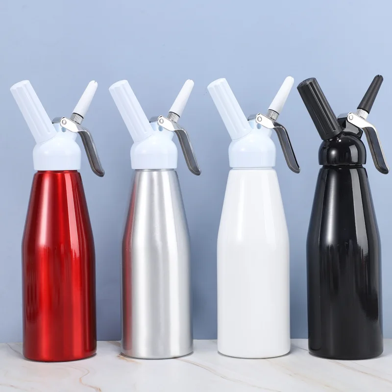 500ML Cream Dispenser Whipped Whipper Artisan Cream Whipper with Decorating Nozzles Made of Aluminum Barware