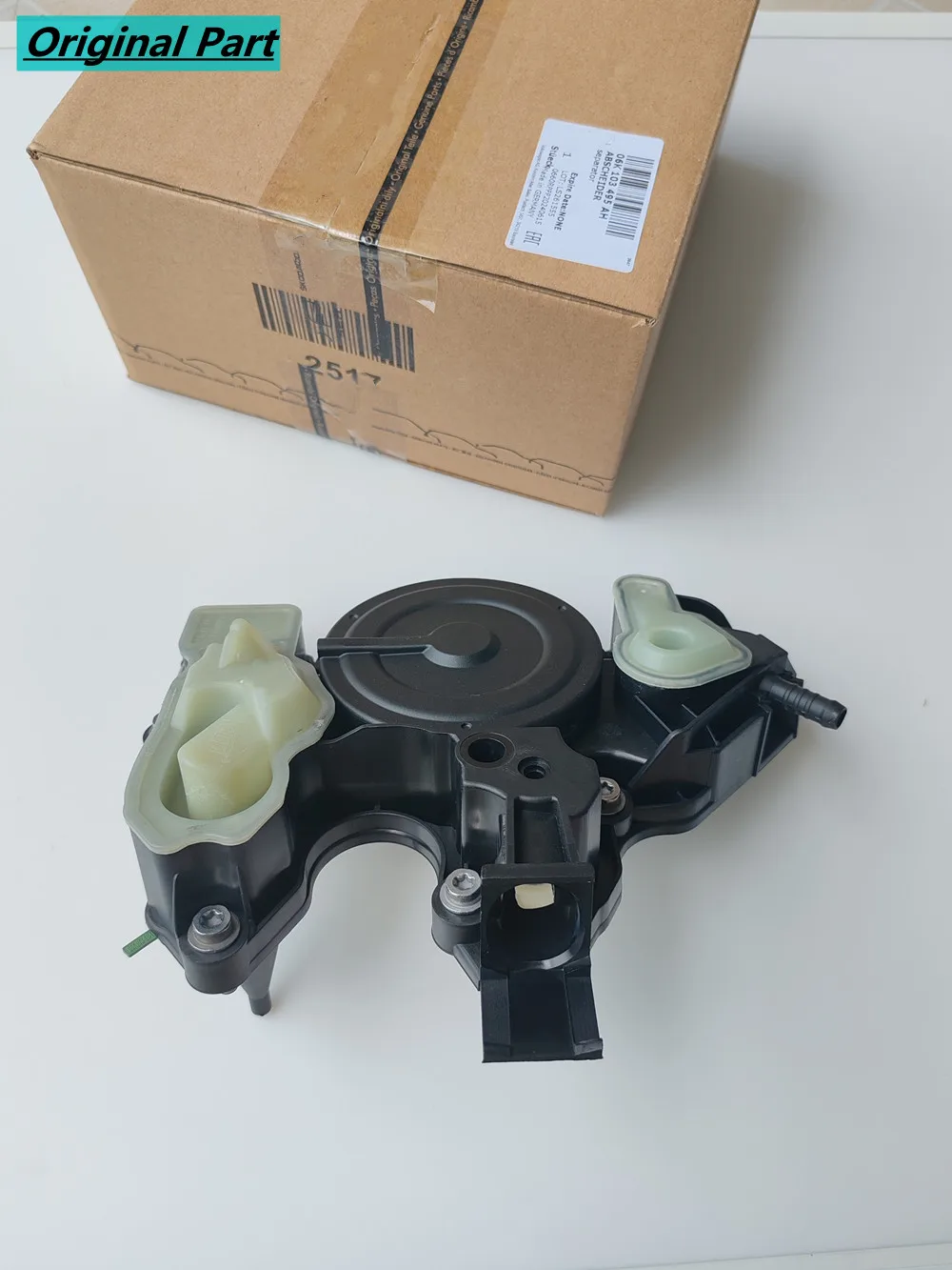 

OEM Genuine 06K103495AH PCV Valve Oil Separator OEM 06K103495 for VW Beetle Golf Jetta Passat GTI 2.0T Audi A4 Q3 TT after 2014