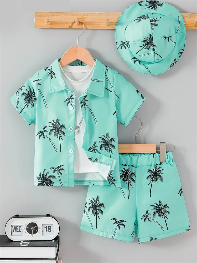 Men's Fashionable Short-sleeved Shirt Set With Green Tropical Palm Tree Print And Hawaiian Beach Vacation Style