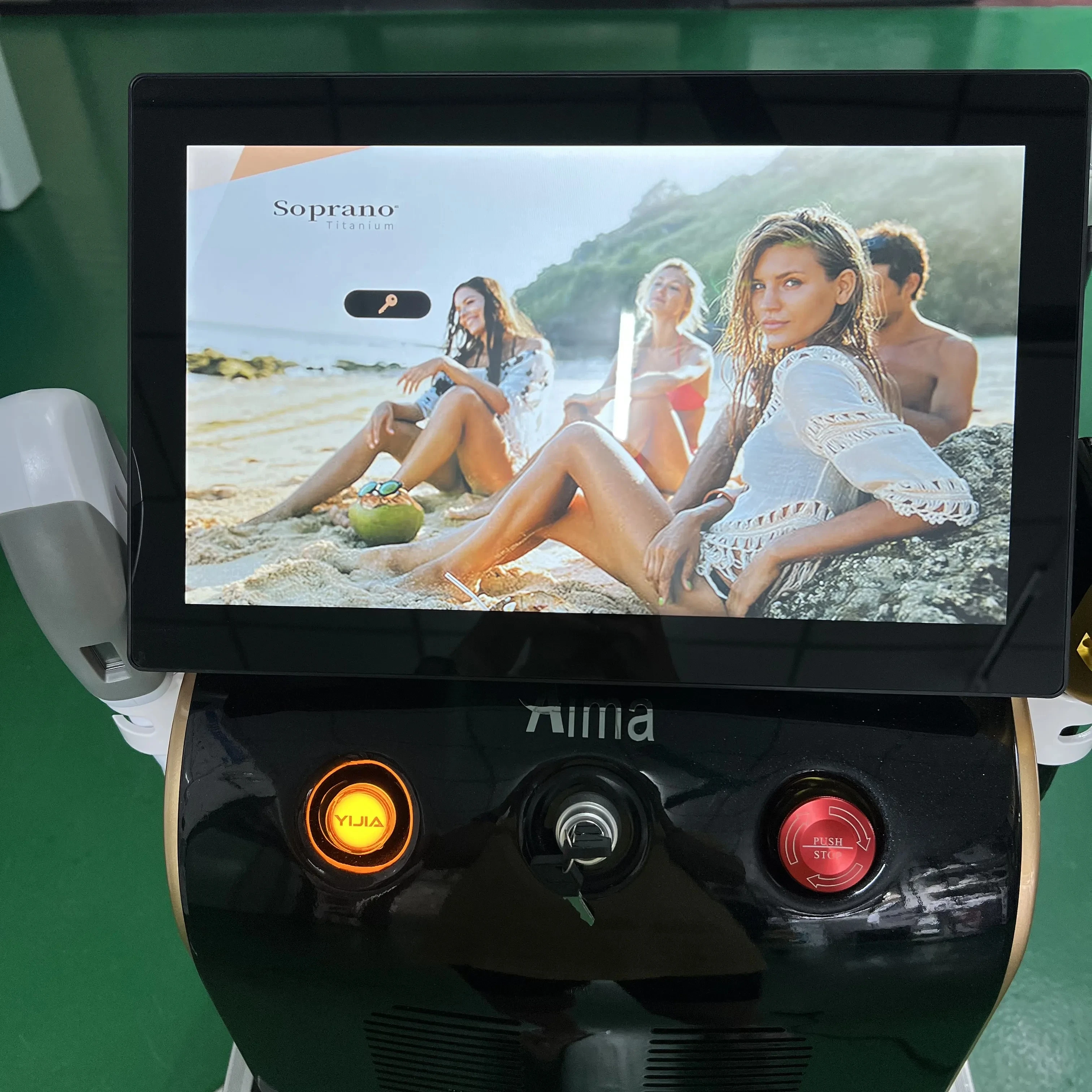 

Portable Permanent Hair Removal 808 Diode Laser Hair Removal Machine for All Types Skins