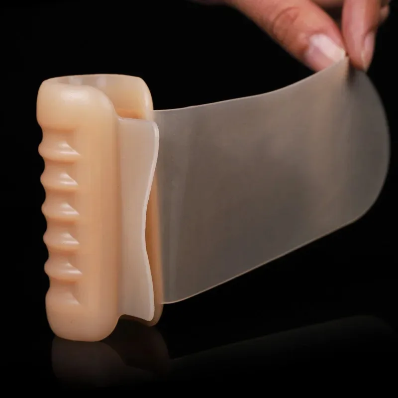 أداة تدليك السيليكون للتأخير المحسن للتدريب على الذكور البالغين تحتوي على عارضة مصممة بشكل مريح لتدليك العضلات والصحة والجمال
