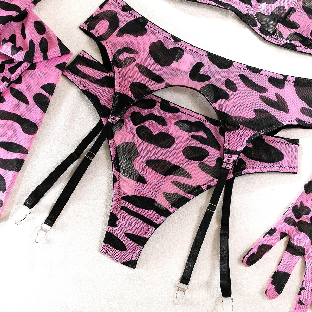 Sexy Pink Leopard Printed Bra Gloves Leg Socks Lingerie Set Women\'s Perspective Comfortable Mesh Exotic Apparel Underwear Suit