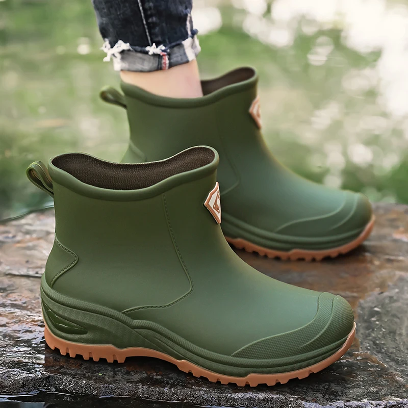 Men's Rain Boots Outdoor Wear-Resistant Mountaineering Fishing Non-Slip Short-Tube Waterproof Water Shoes Rain Boots view 6